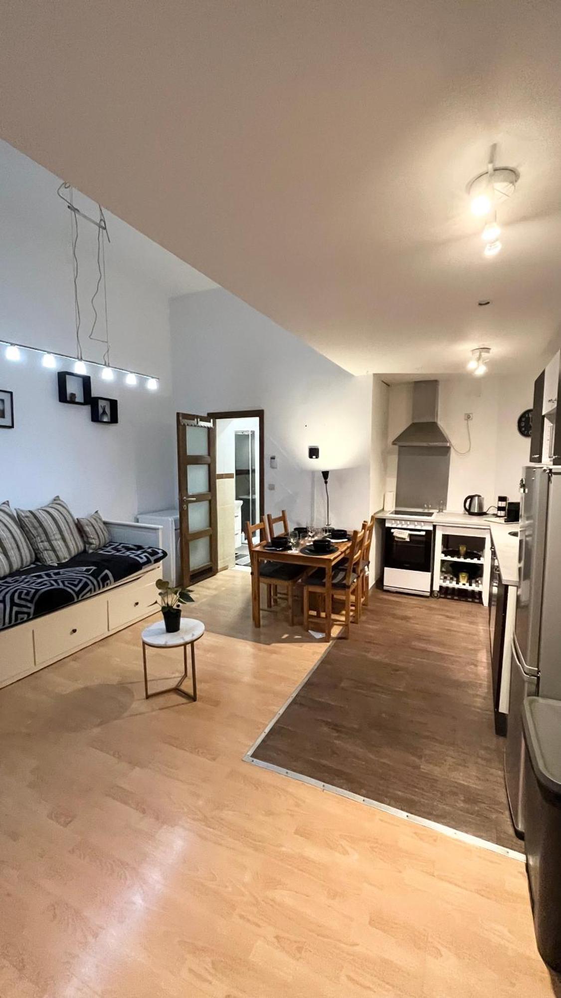 Apartamento Cosy Flat - Eu District - Center - 4 Persons Bruselas Exterior foto